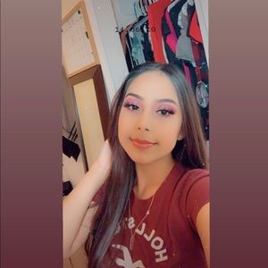 Meet your Posher, Melanie